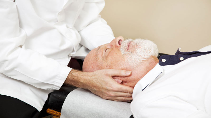 Help for People Dealing With Neck Pain in Manhattan KS